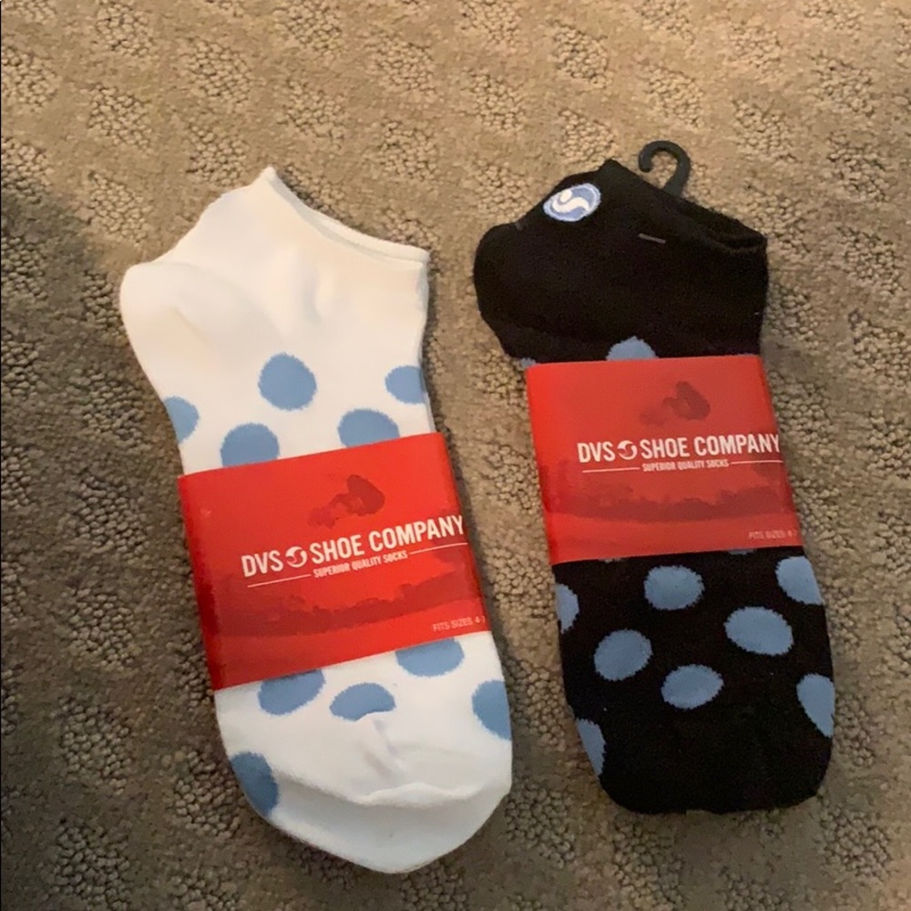 dvs socks
